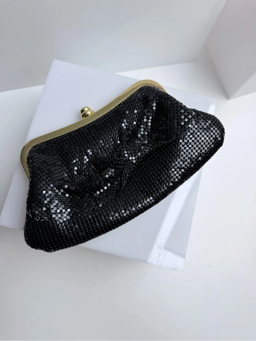 Vintage Arden B Mesh Black and Gold Evening Bag Clutch NWT